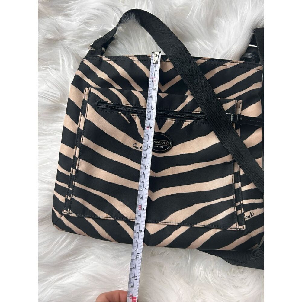 Coach Zebra print Black and Cream Crossbody Bag - Picture 6 of 8